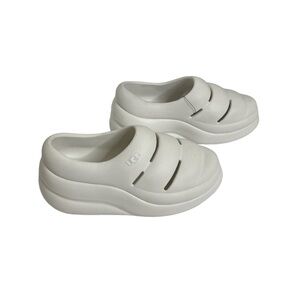 UGG Women’s White Yeah Clog
